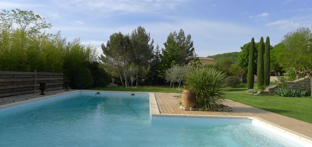 Hotel Domaine De La Manse Villeneuve-de-Berg Exterior foto