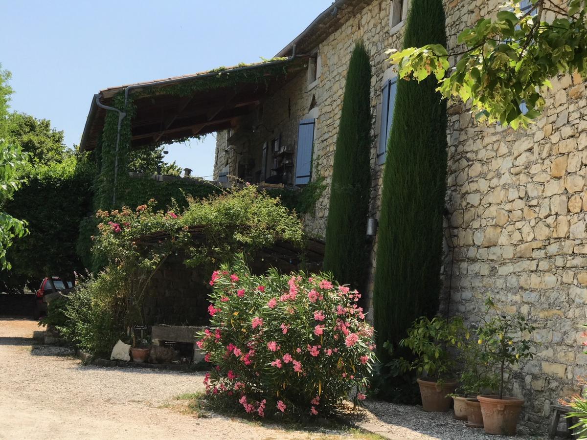 Hotel Domaine De La Manse Villeneuve-de-Berg Exterior foto